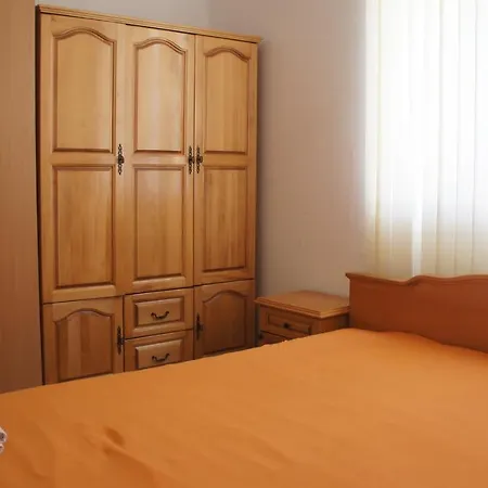 Barco Del Sol 27 One Bed Lägenhet *